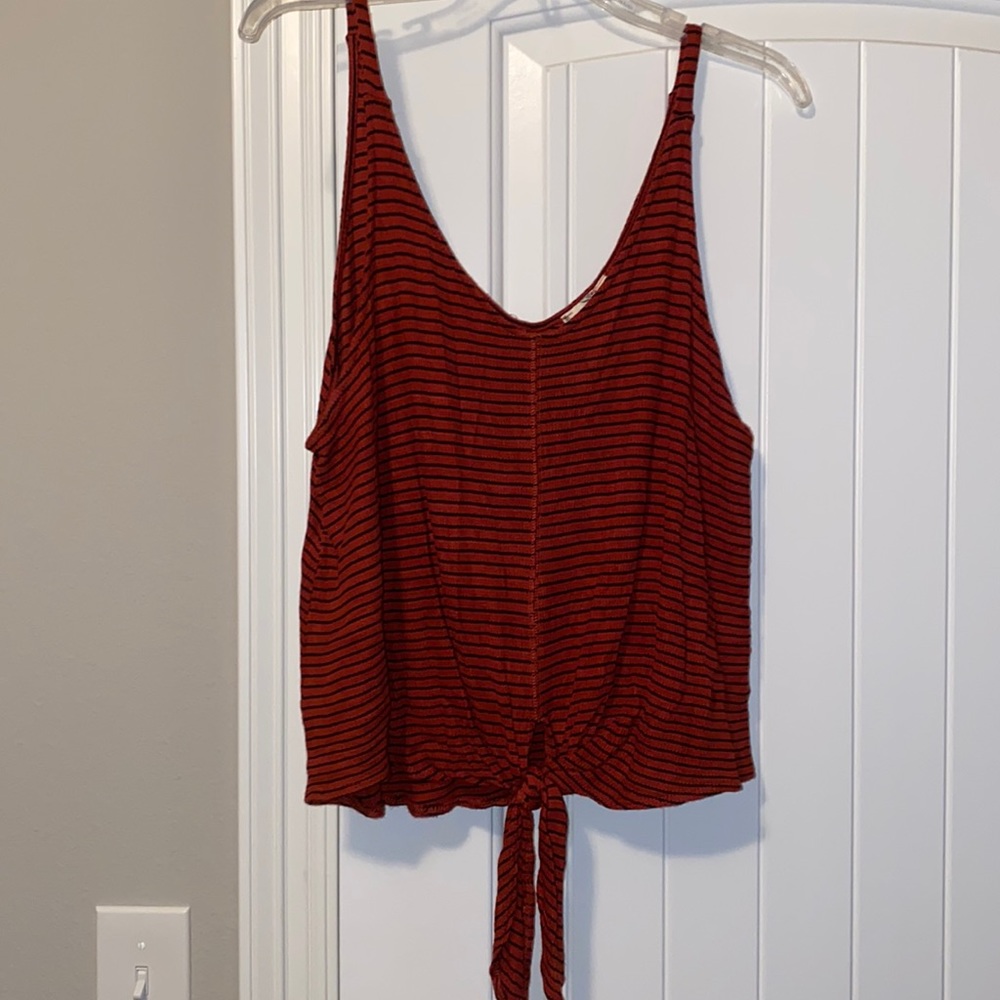 Rust cropped tank